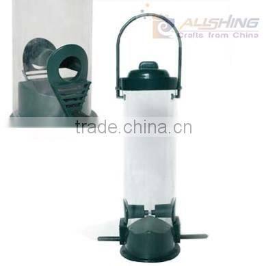 Woodstream Garden Song Classic Tube Bird Feeder Plastic bird feeder