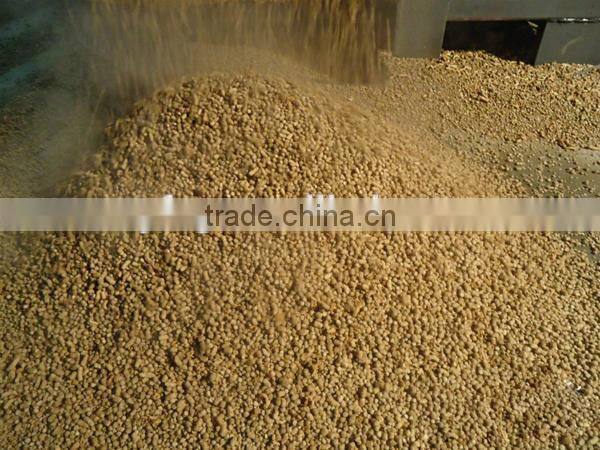 Screw type floating fish food machine