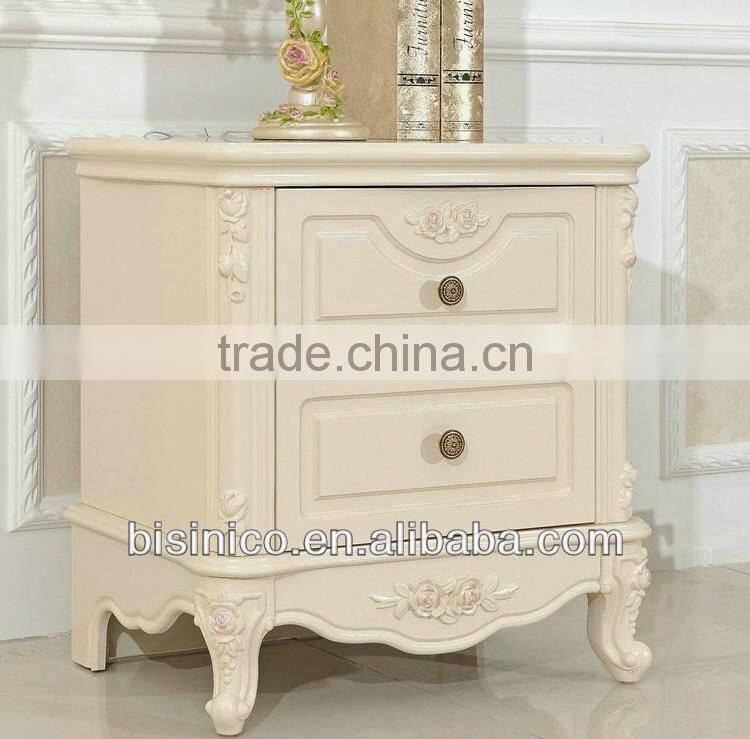 Luxury French style hand carved wooden living room double bed