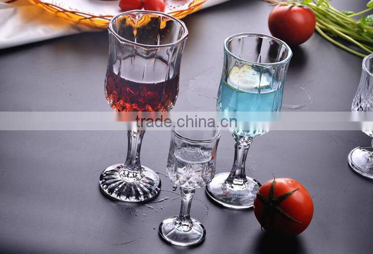 Diamond Embossed Glass Goblet For Beer Wine Shot.