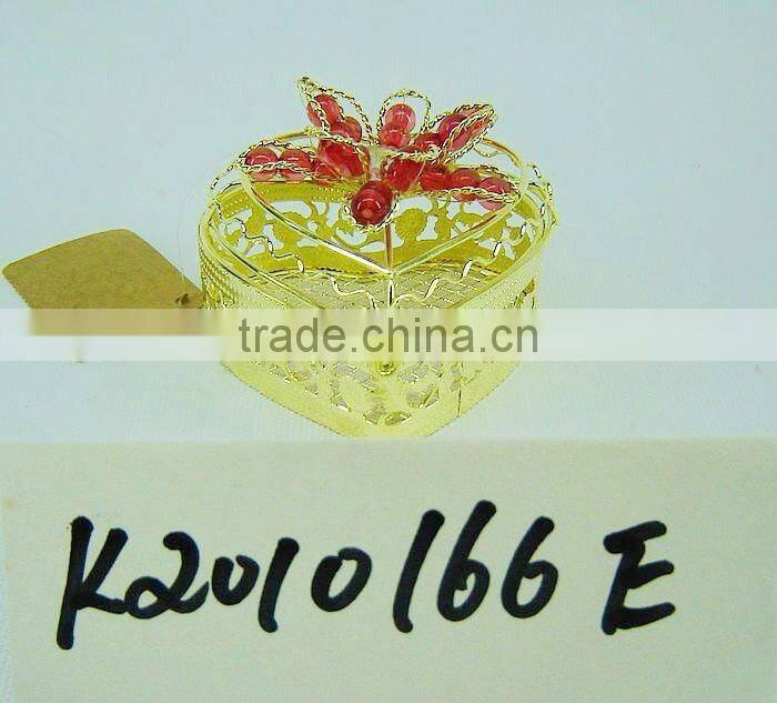 Valentine Golden Round Metal Gift Packaging Box