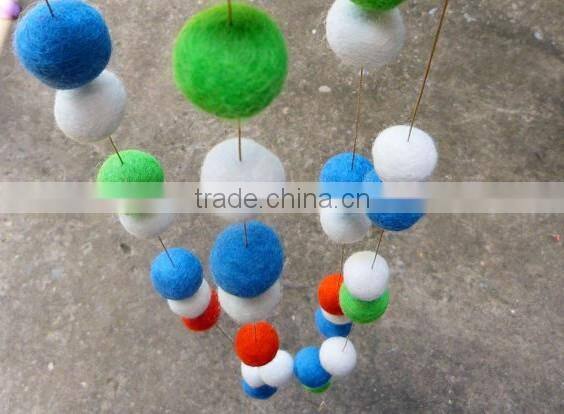 2017 New Products Handmade Craft eco friendly 2cm Wool Nepal Felt material Dryer Balls Necklace for Jewelry Beads Made in China