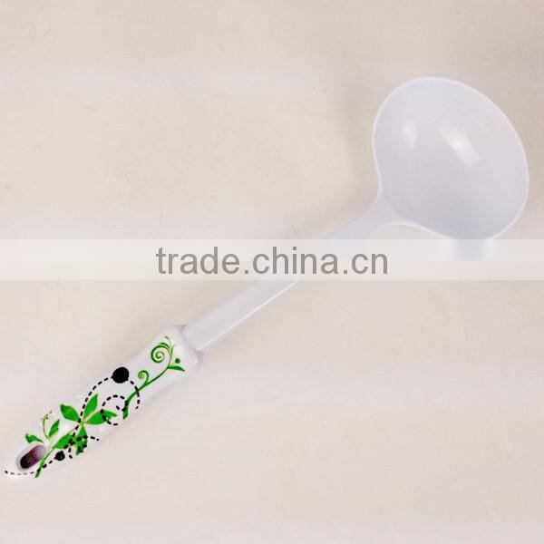 Meneed plastic melamine kitchen soup ladle
