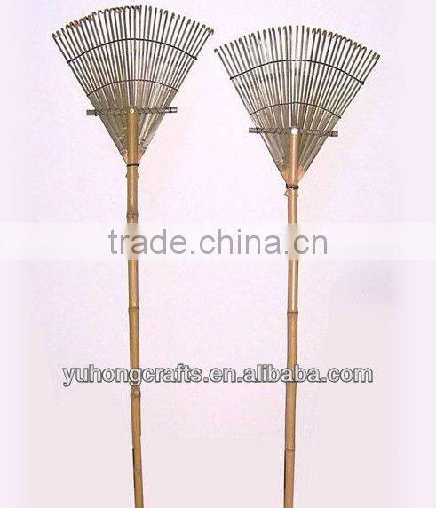 Bamboo grass rake