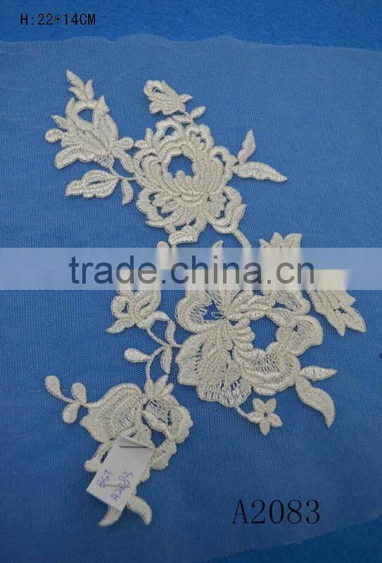 Beautiful Victorian Flower Venice Lace Applique Pair in stock