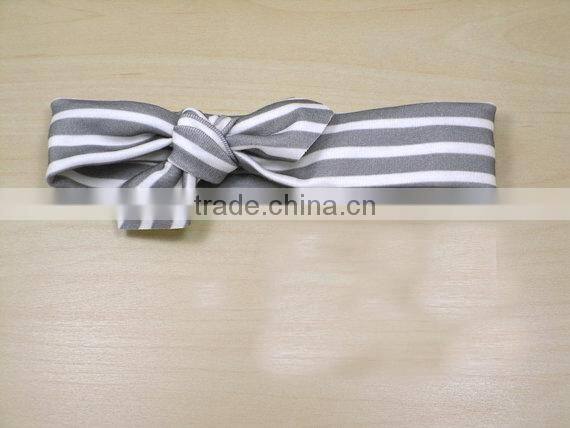 Boutique quality lovely wholesale soft crochet baby headband rabbiy ear style rose red hairband