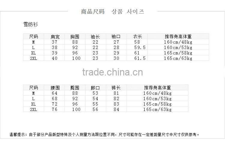 autumn Europe and the United States foreign trade easy leakage shoulder lady T-shirt with short sleeves