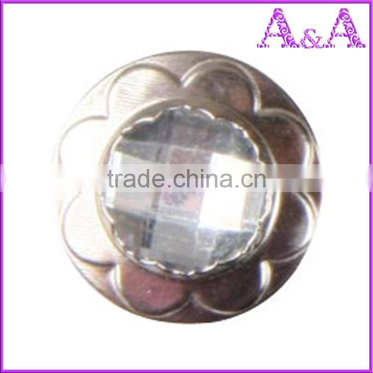 Classic Pretty jeans button with black stone
