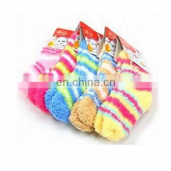 100% polyester fuzzy socks