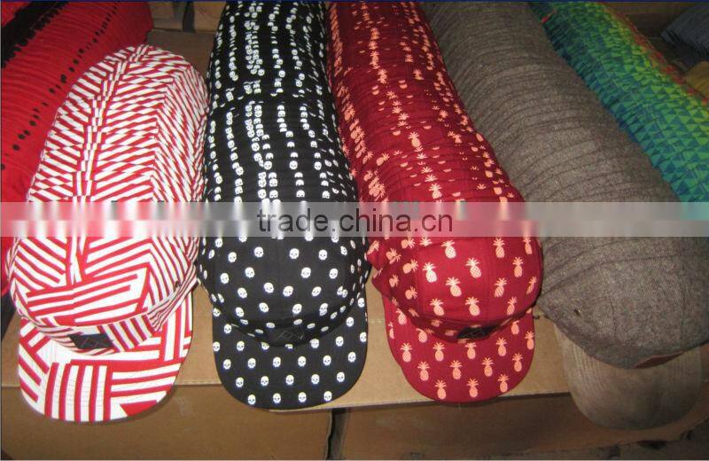 2014 hot kid cap/red pu leather brim cap/custom 5 panel camp cap /pattern cap / snapback cap/ OEM custom front logo patch cap