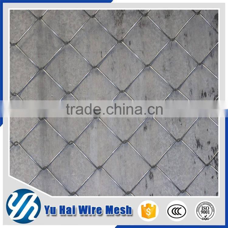 Small moq customized design artistic and practical bamboo chain link fence for sale