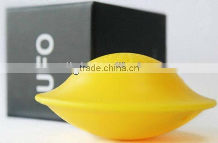 UFO shape bluetooth speaker
