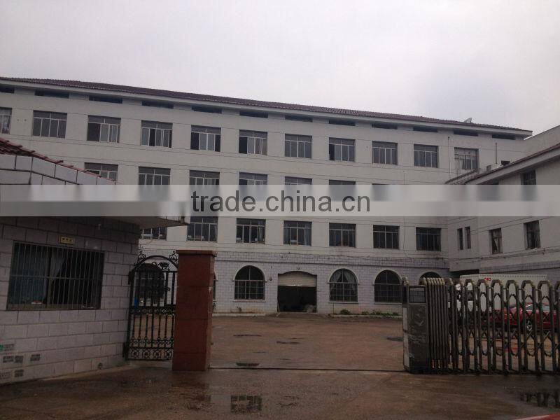 china supplier cheap multinational state flag red and white and red country flags for decoration