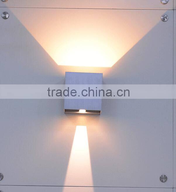 adjustable wireless led mounted wall lamp