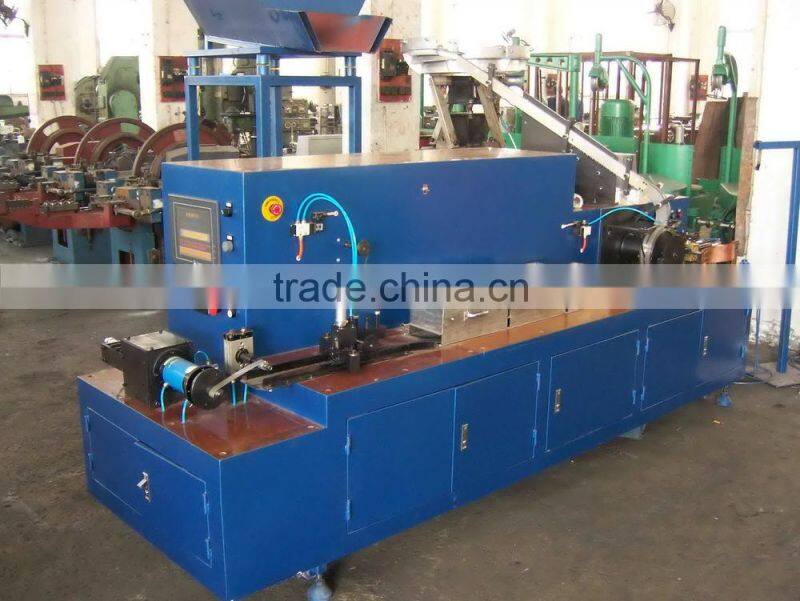 waste wire drawing equipment with dust removing function