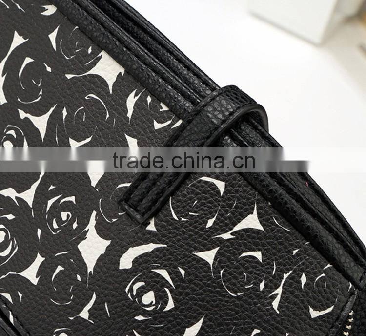 china oem manufacturer dear handbag in black rose pattern