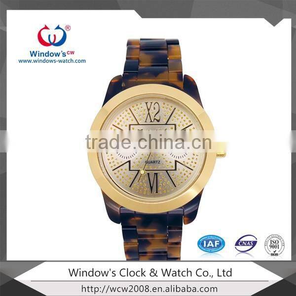 2016 fashion vintage plastic ladies fancy wrist watch