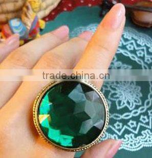 Green Big Round Gemstone Cutting Flower Vintage Ring Jewelry For Women