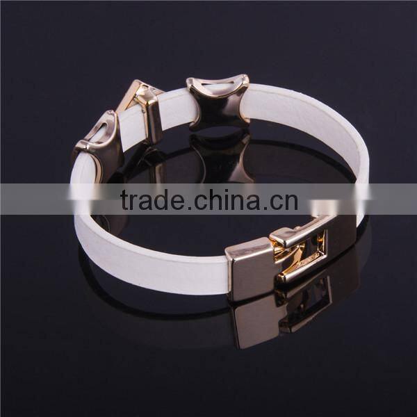 2016 White Smiling Face Advertisement Silicone Bracelet