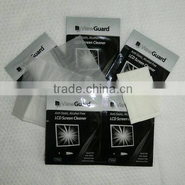 Lens Cleaning Wipes, Cleaning Kits