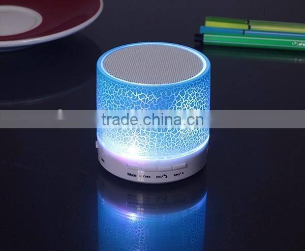 Factory price bluetooth led speaker light with am fm radio