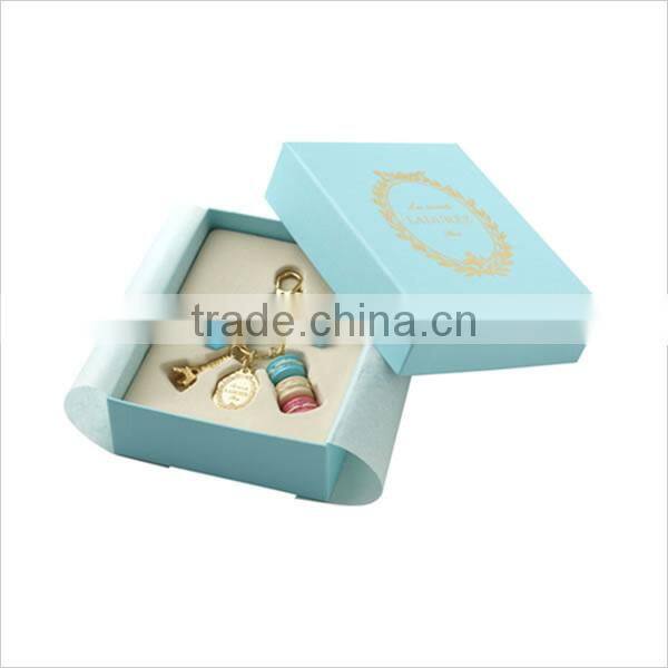 Hot sell keychain with fake macaroon / Tour Eiffel / medel model