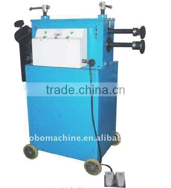 Vertical type duct elbow forming machine