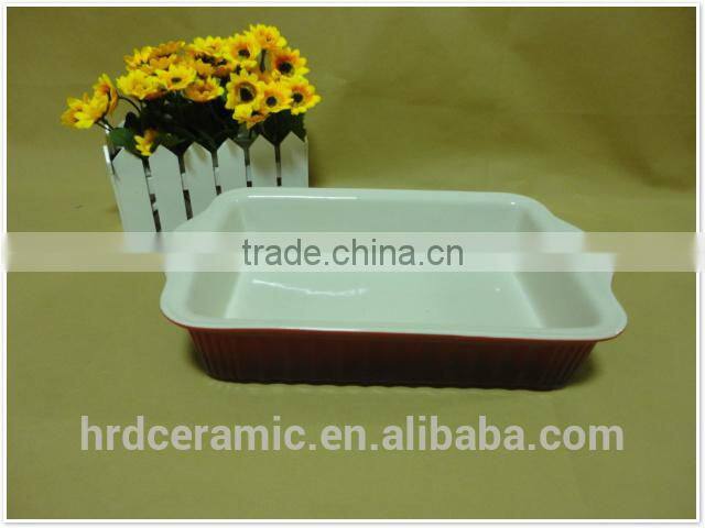 2014 Hot Sale colored daily use porcelain ceramic cake bakeware
