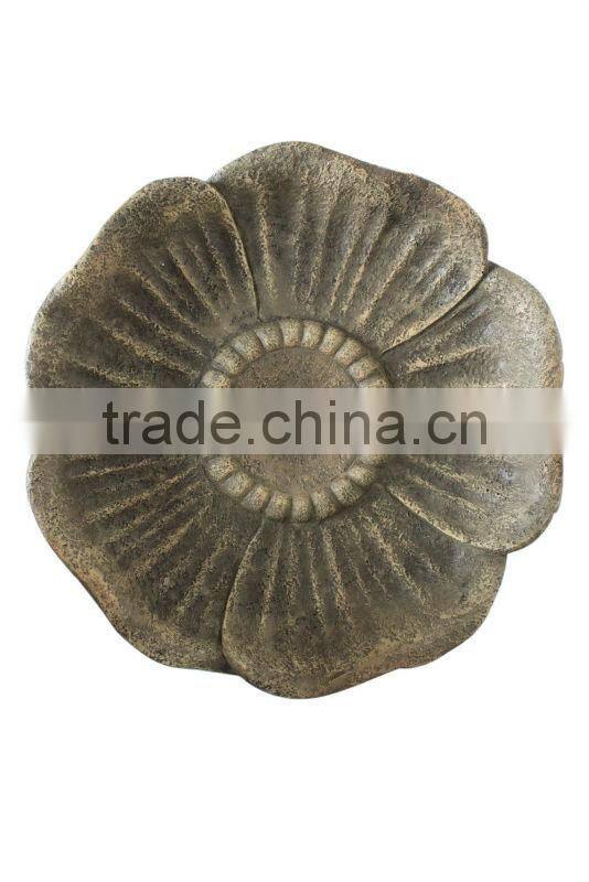 Landscaping flower shape Birdbath, Bird feeder