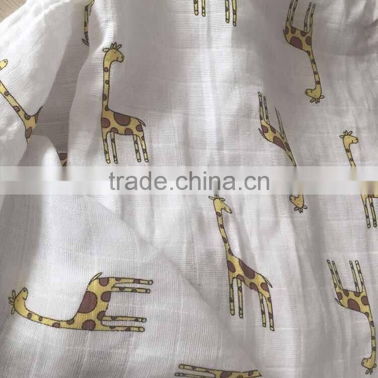 Cute giraffe breathable soft bamboo baby muslin blanket