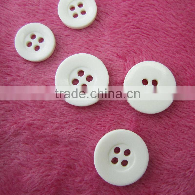 4 holes custom plastic polyester resin shell looked button for shirts