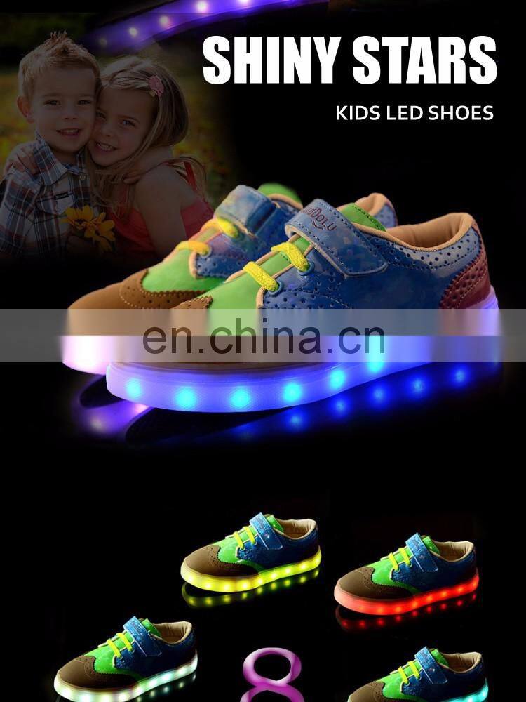 Wholesale fashion Cool casual shoes uk Brogue shoes USB charge Children kids Led shoes sneakers for boys girls