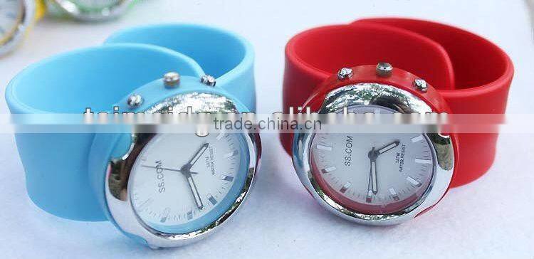 Good-looking slap watch