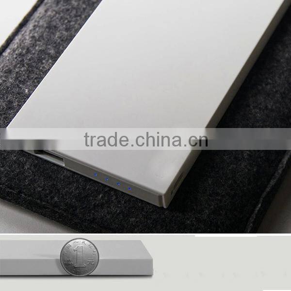 Promotional gift 8000mah smart phone ultra thin power bank with real capacity