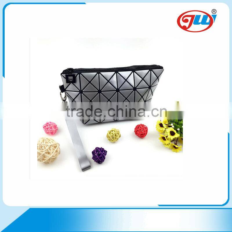 China wholesale promotional new design canvas cosmetic bag