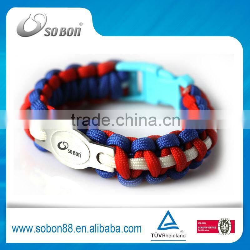 Cheap christmas woven paracord bracelet with logo