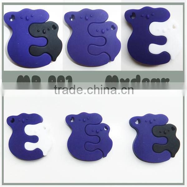 Food-safe Mom Nursing Chewable Jewelry Silicone Baby Teething Necklace Wholesale