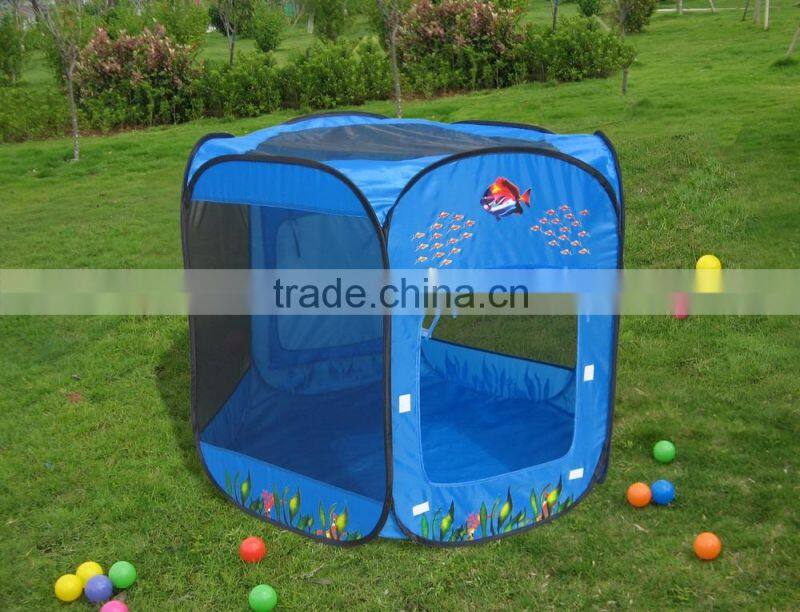 Hexagon shape pop up tentchildren playing