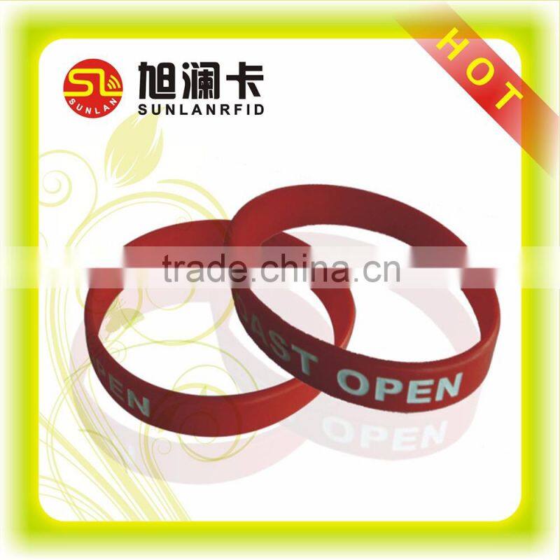 Waterproof Soft PVC RFID Wristband With Tk4100 Chip