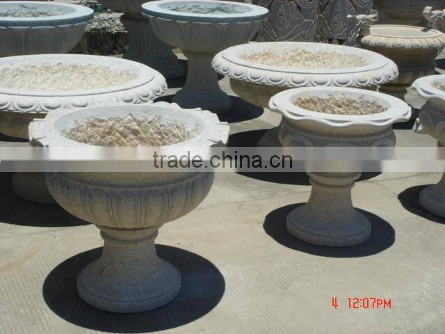 Chinese yellow granite G682 flower pot