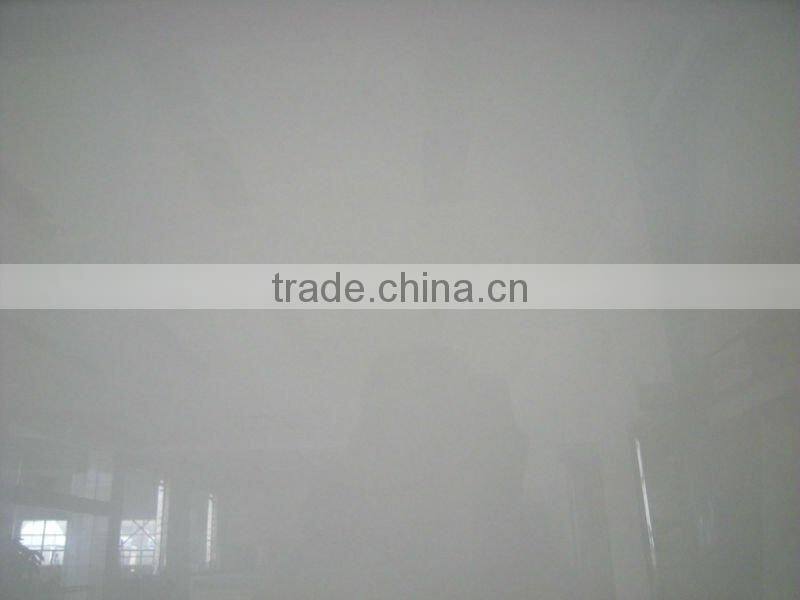 white artifical stone