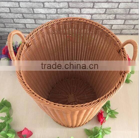 Woven craft wicker laundry basket with lid for storage clothing