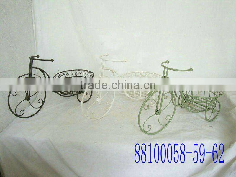 Iron bicycle plant holder