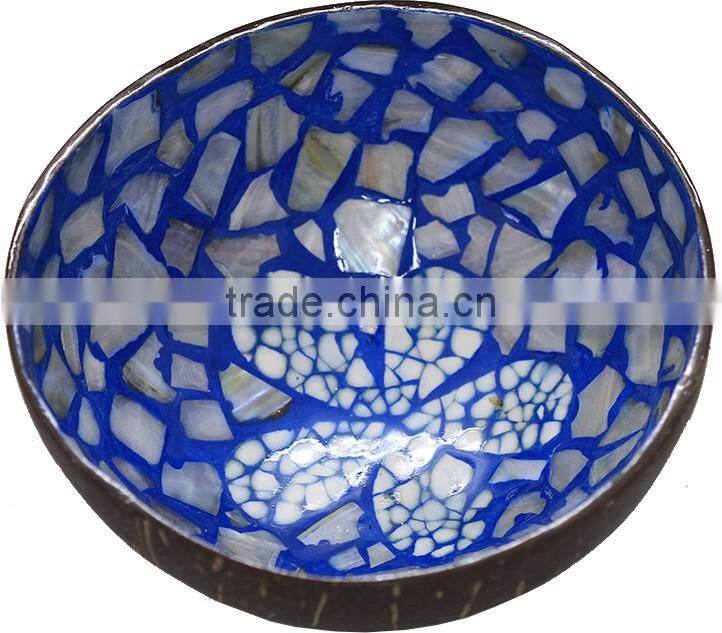 Eco friendly lacquer coconut shell bowl