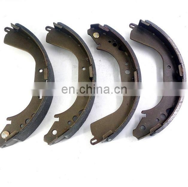 OEM 04495-35151 high quality car rear brake shoe