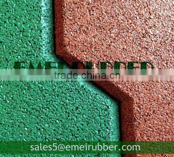 landscaper rubber tile/ recycled rubber paving