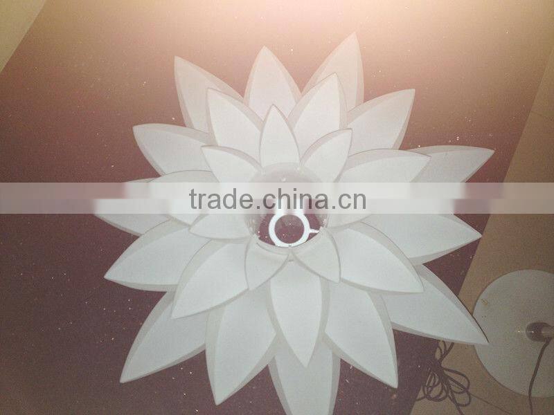 new design hot sale fashion pp material petal flower shape lamp pendant light