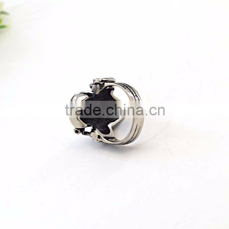 Shinny stainless steel wholesale skull rings men ring model custom logo