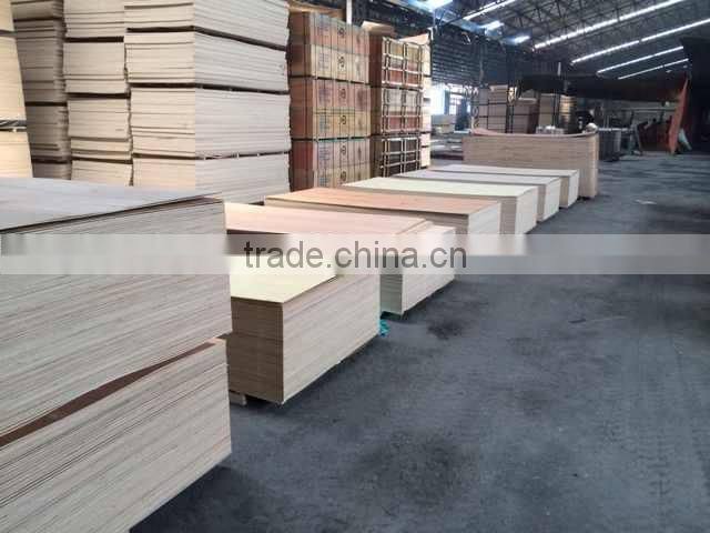 4x8 Natural ( Black Wlanut) Veneer Plywood From China