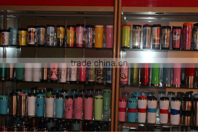 2015 insulated plastic travel mug with stainless steel outer
